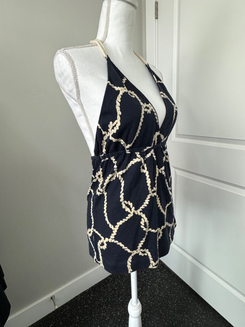J.Crew Navy & Beige Rope Print Halter Top With Deep V-Neckline Comfort Travel - Picture 6 of 16
